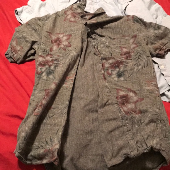 Button ups - Picture 2 of 3